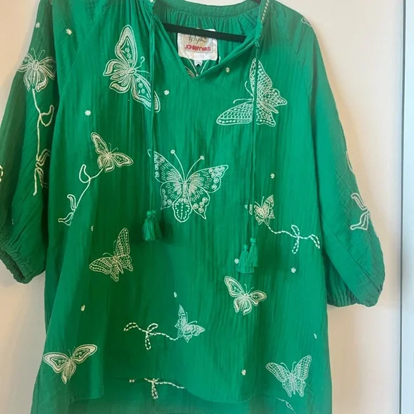Johnny Was Green Boxy Blouse with Relaxed Fit - Picture 2 of 4
